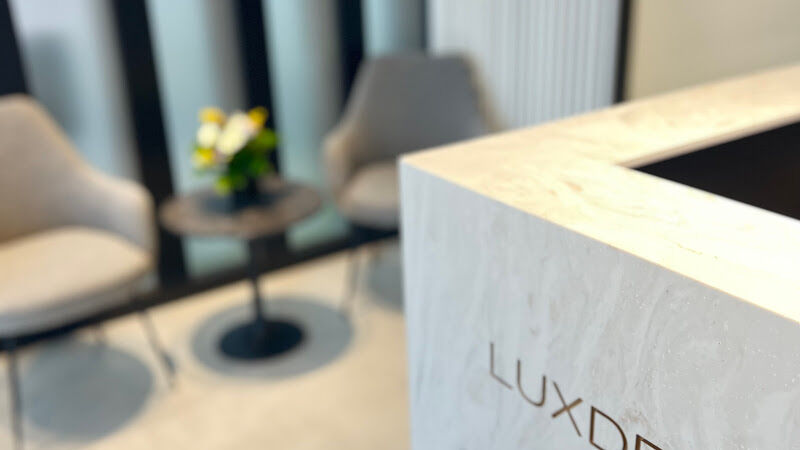 Foto van Luxdent Dental Clinic Antwerpen- tandartspraktijk- Implantologie ,Orthodontie en Endodontie