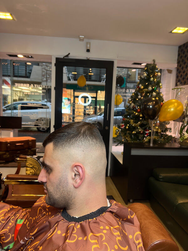 Foto van Cut & shave The barbershop