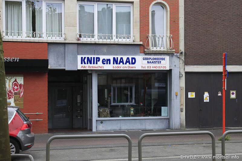 Foto van Knip En Naad