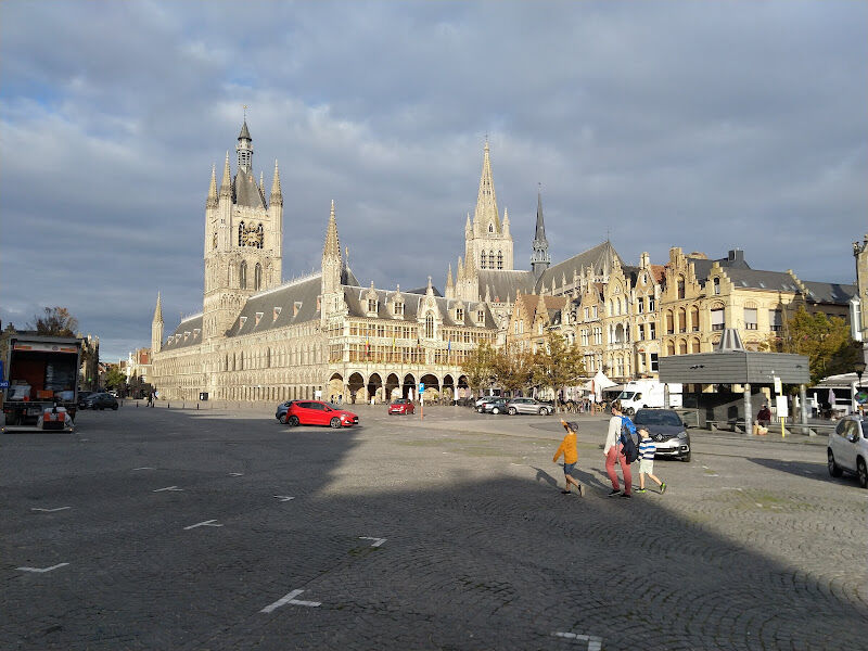 Foto van A Foreign Field WW1 Ypres Battlefield Tours / Passchendaeleprints.com