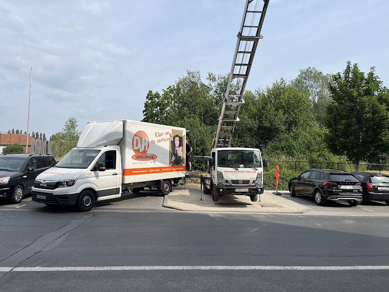 Foto van DVH Verhuizingen & liftservice Westhoek