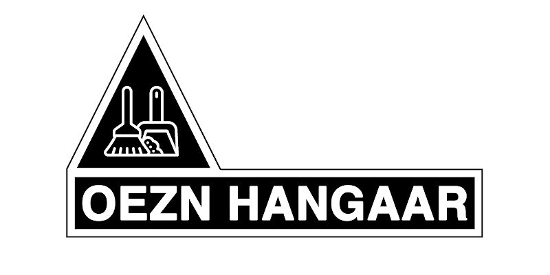 Foto van Oezn hangaar