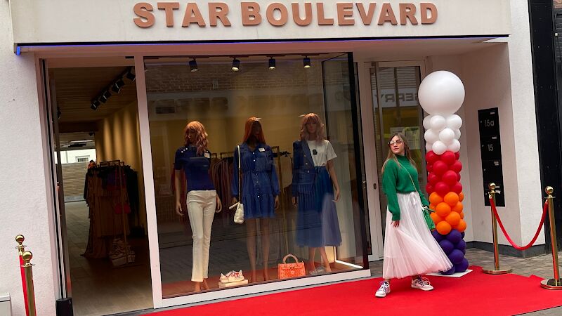 Foto van STAR BOULEVARD