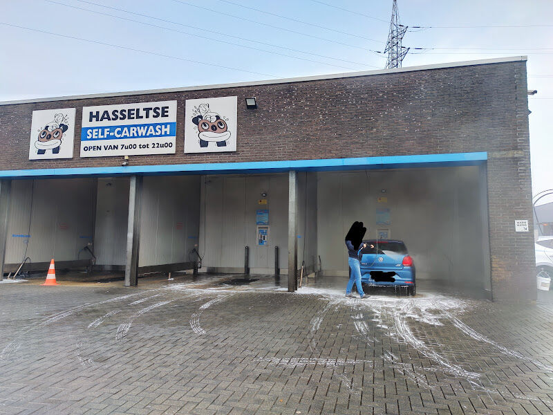 Foto van Hasselt Car Wash