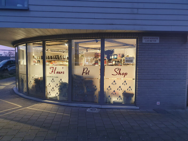 Foto van Fleur's Pet Shop -Voeding voor echte wolven & tijgertjes