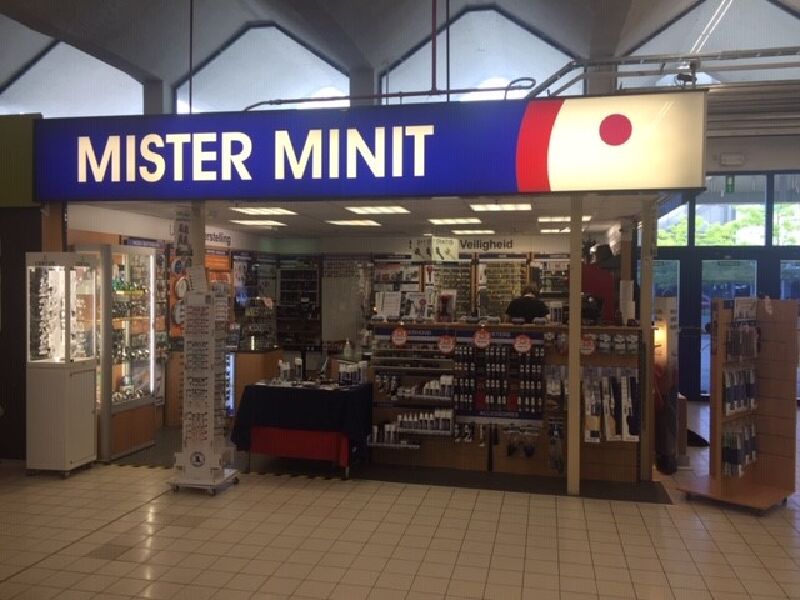 Foto van MISTER MINIT Kuringen Carrefour | Sleutel- Horloge- & Schoenmaker