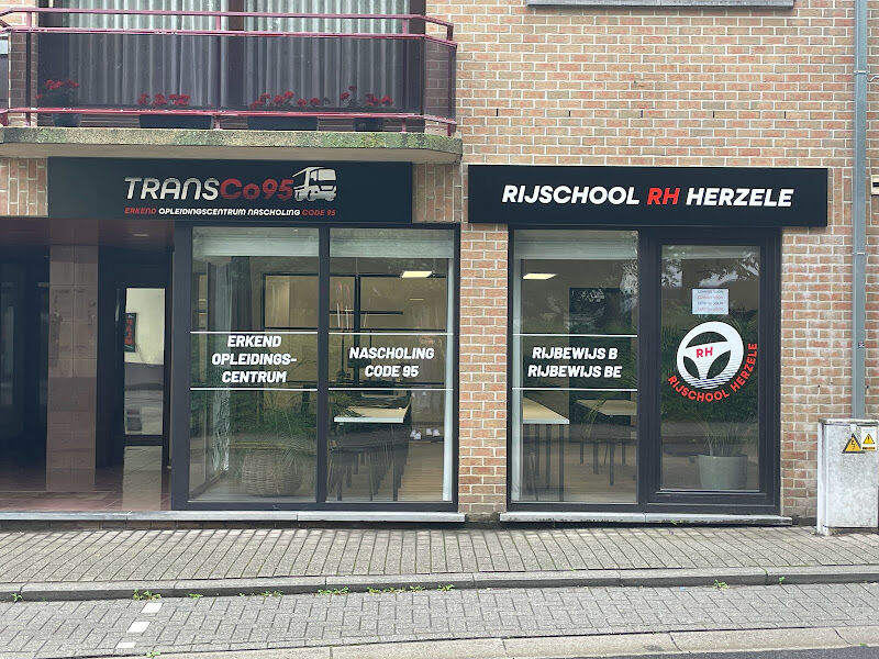 Foto van RijschoolRH-Herzele/TransCo95